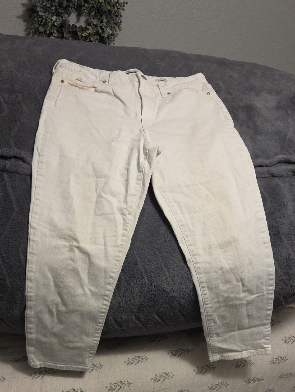 Nine West Women's White Slim Straight Jeans